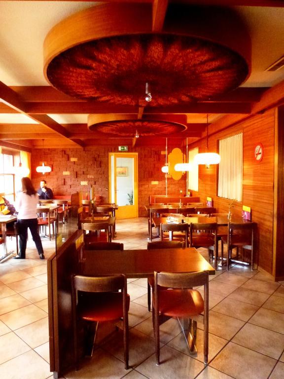 因特拉肯 Bahnhof酒店 外观 照片