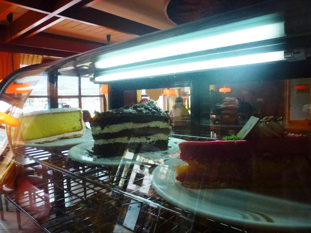 因特拉肯 Bahnhof酒店 外观 照片